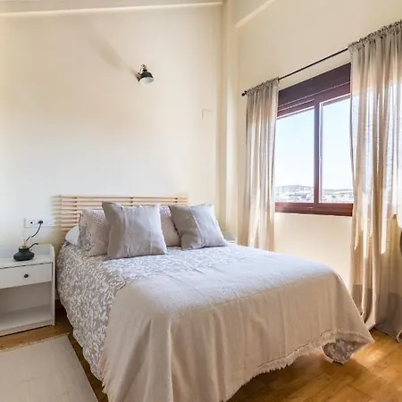 Kır Evi Sierramagna De 2 *